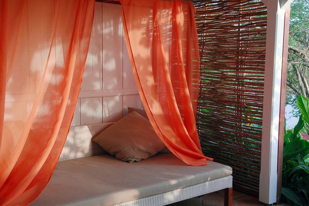 Hotel Plein Soleil Le François Екстериор снимка