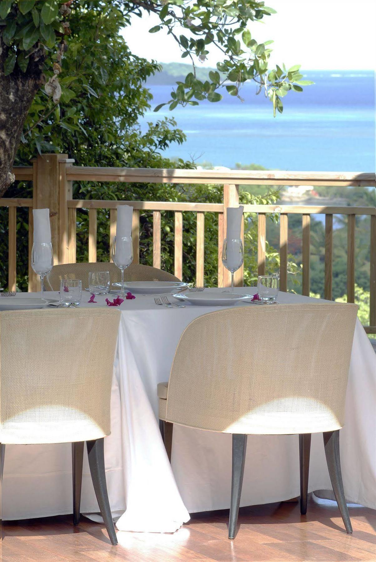 Hotel Plein Soleil Le François Екстериор снимка